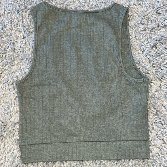 Forever 21 Ribbed Cropped Tank Top - Picture 3 of 3